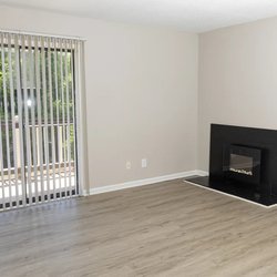 living room at The Park at Vietti located in Spartanburg, SC