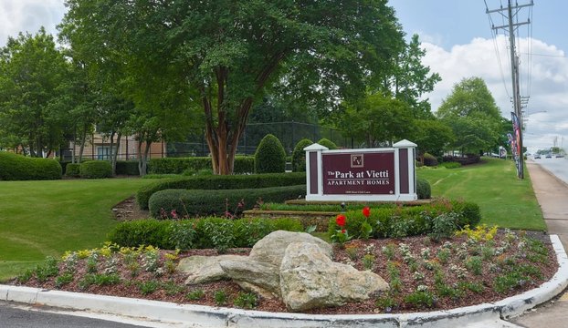exterior view at The Park at Vietti located in Spartanburg, SC